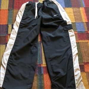 Nike fleece lined sweatpants size 14 to 16 large boys pants.